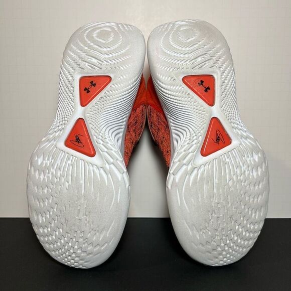 Kids/Womens UNDER ARMOUR Sesame Street x Curry Flow 9 Shoes / Size 6Y - 7.5 W - Picture 7 of 9